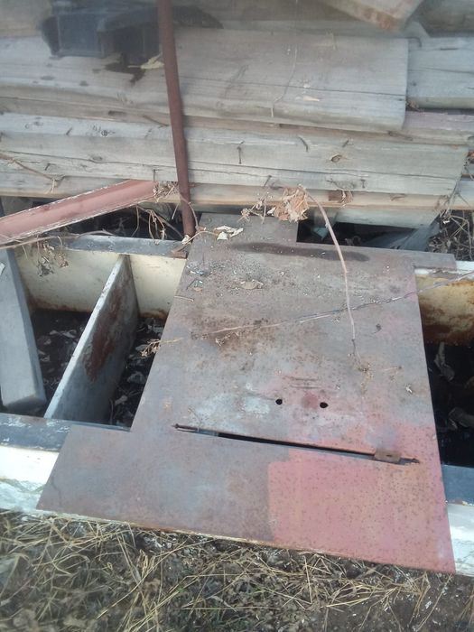 Метал 10мм.два куска