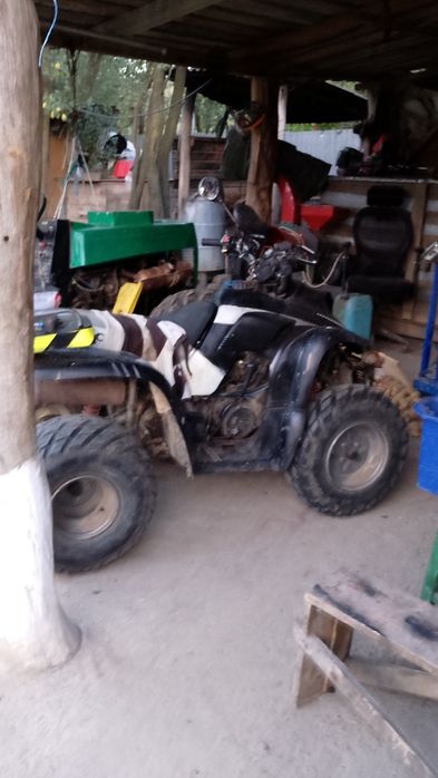 Vând ATV Aeon Cobra de 180cc