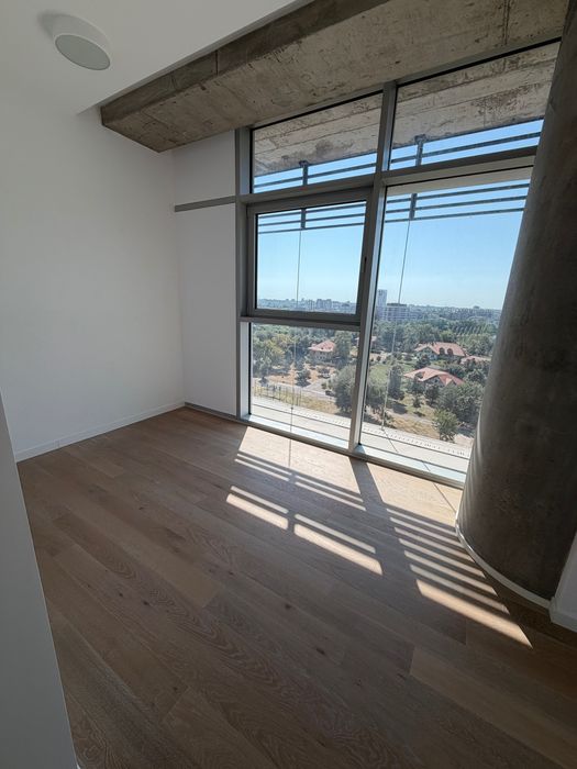 3-Room Apartment for Rent // Up-site I/ Parking Included // Spa