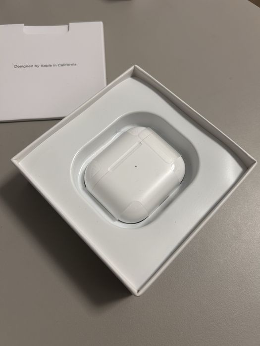 Casti AirPods 3 gen