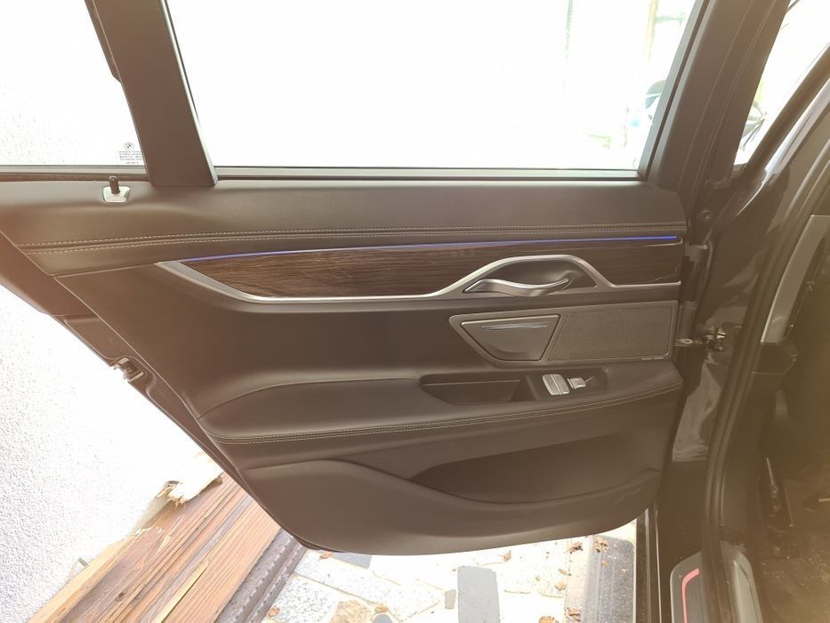 interior bmw 730 g11