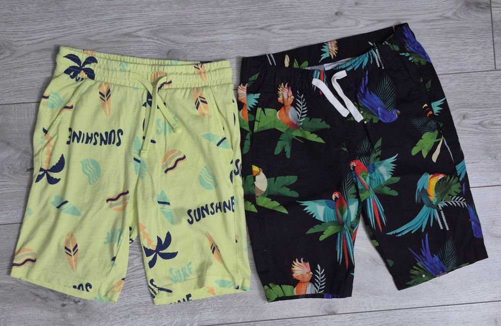 2 perechi pantaloni scurți copii mărimea 128-134