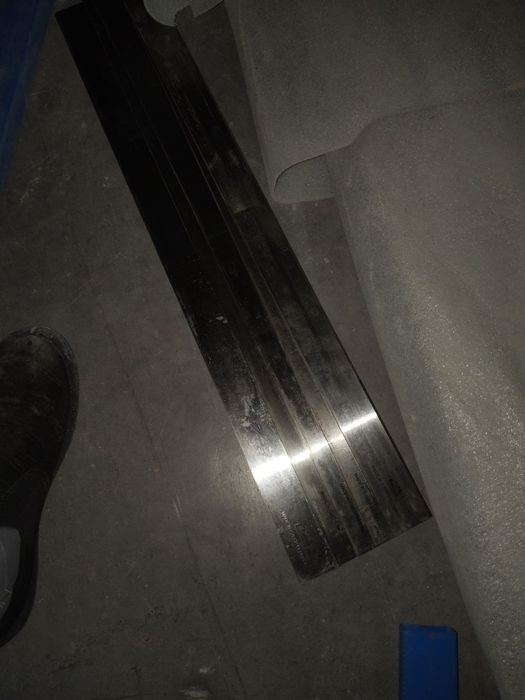 нож для токарного станка Resmus