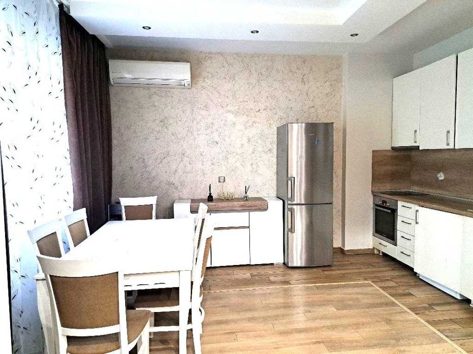 Продава се Тристаен апартамент в София, Център - 80 кв.м за 4250 €/кв.м - Снимка #5