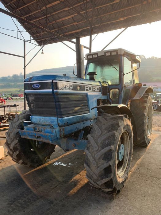 Dezmembram Ford 8730 Powershift — poza 2