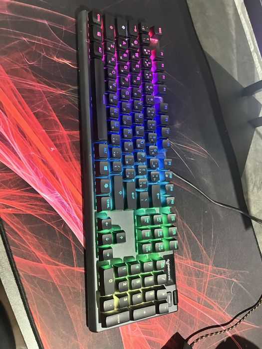 Продам клавиатуру Steelseries Apex7