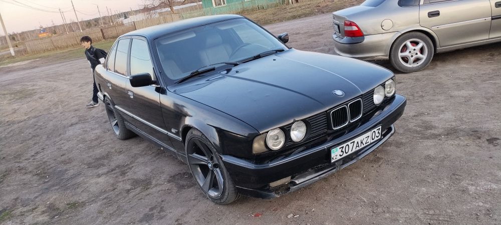 Продам BMW в хорошем состоянии