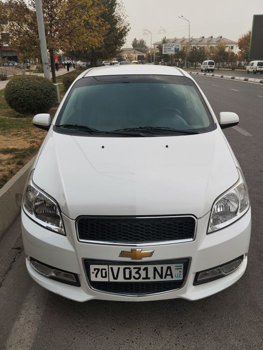 Мошин сотилади радной