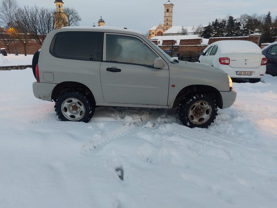 Vand Suzuki Grand Vitara 1.6 benzina