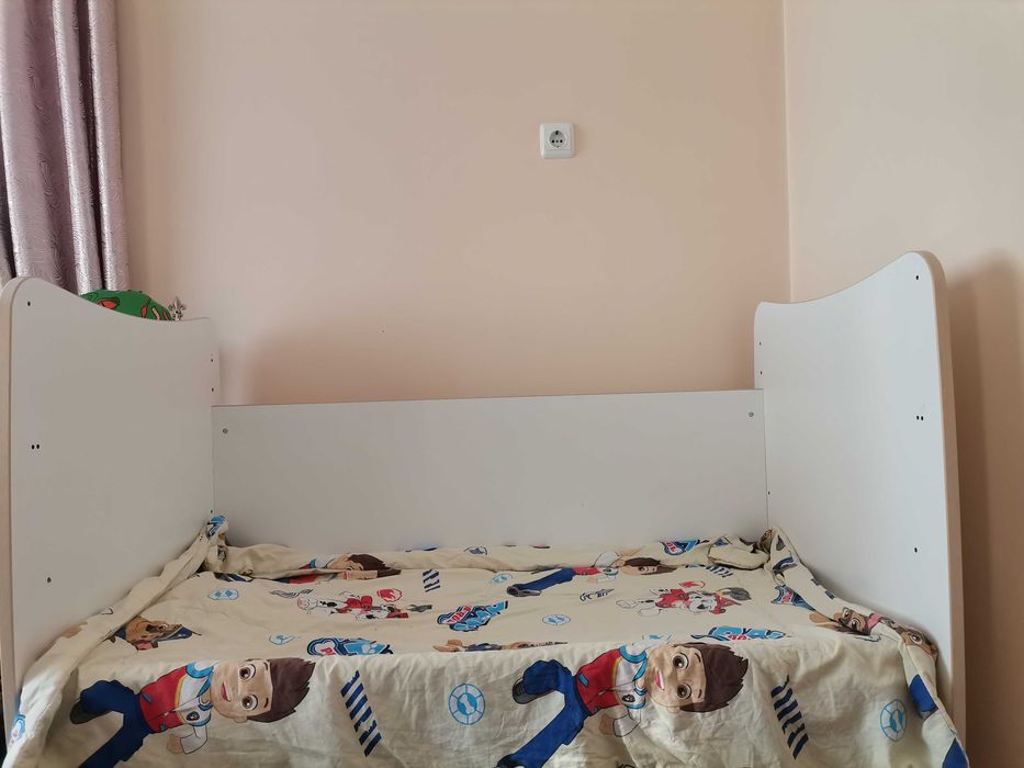 Детско бебешко легло