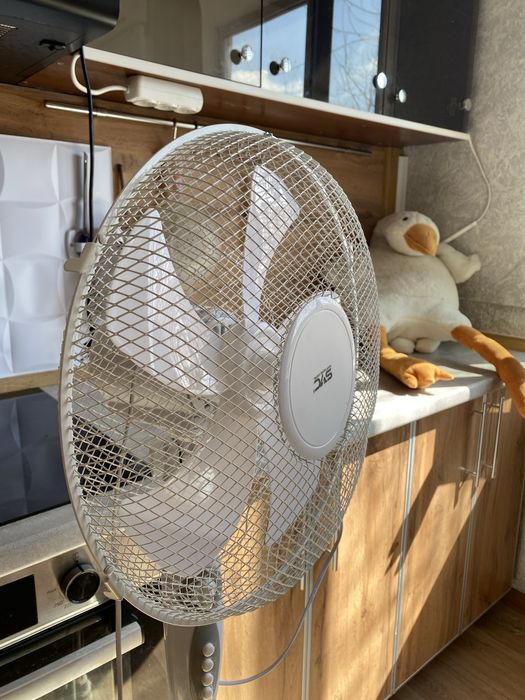 Продам вентилятор SVC