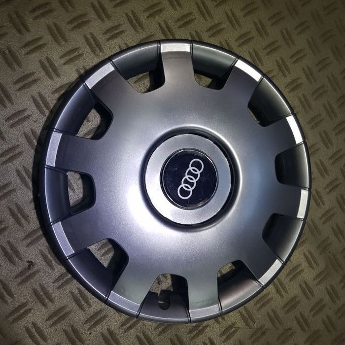 capace roti audi r14  la set de 4 buc ,capace janata aliaj