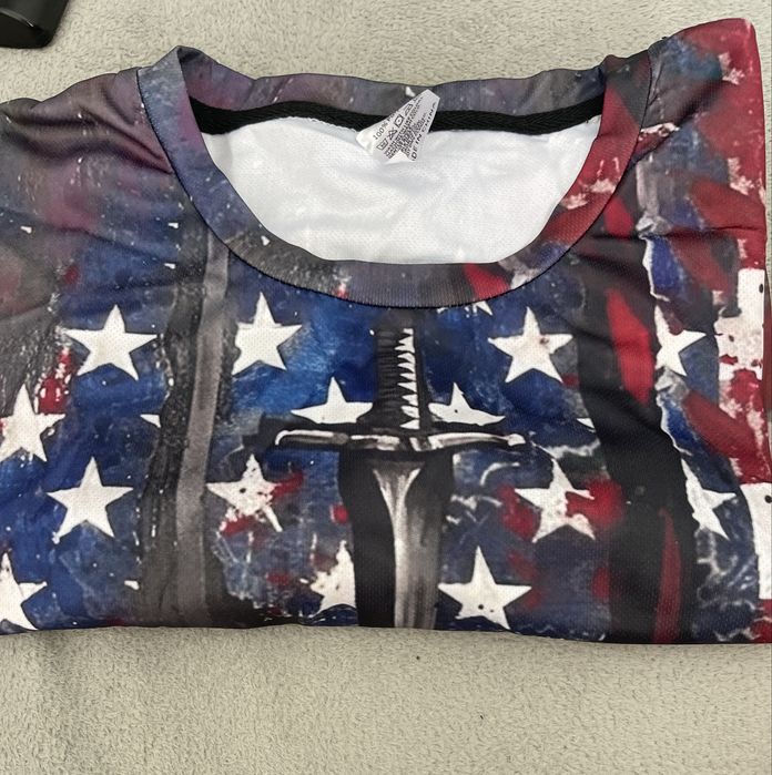 Мъжка тениска размер L