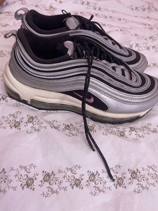 Обувки nike 60 евро