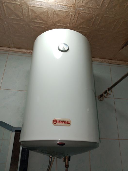 Продам бойлер (Водонагреватель)