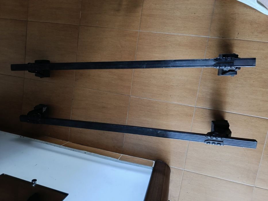 Универсални напречни греди за покрив на автомобил (автобагажник)