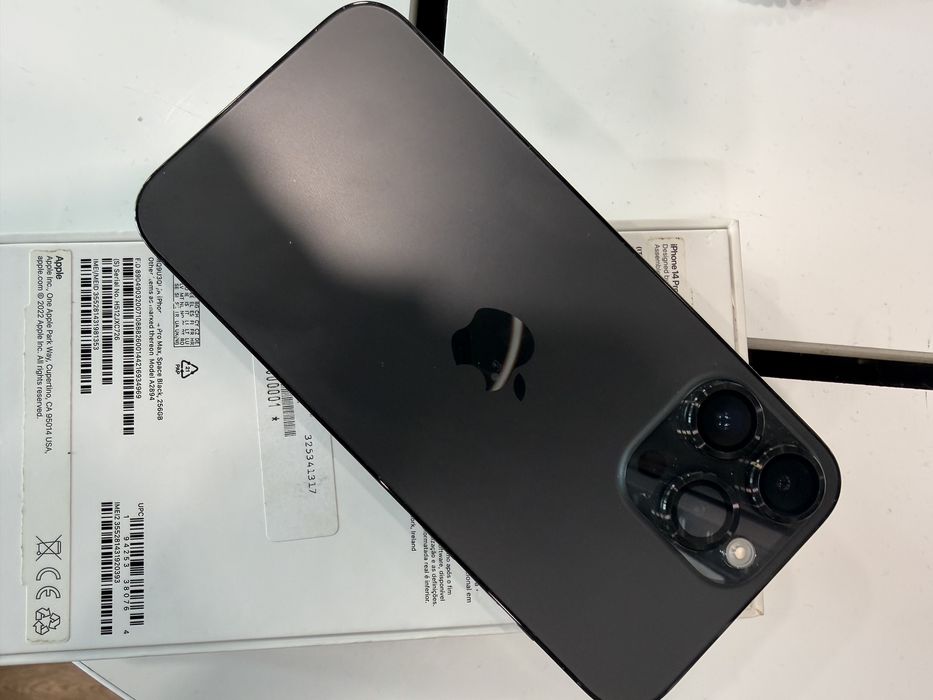 Vând iPhone 14 Pro Max 256 GB