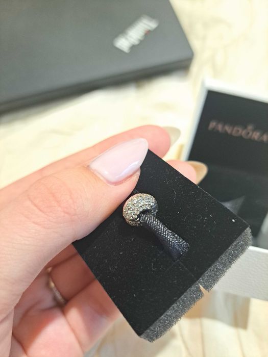 Висулка на Пандора