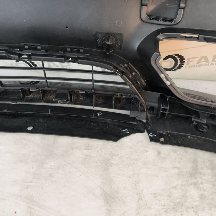 Bara fata BMW Seria 1 F20-F21 LCI an 2015-2016-2017-2018-2019