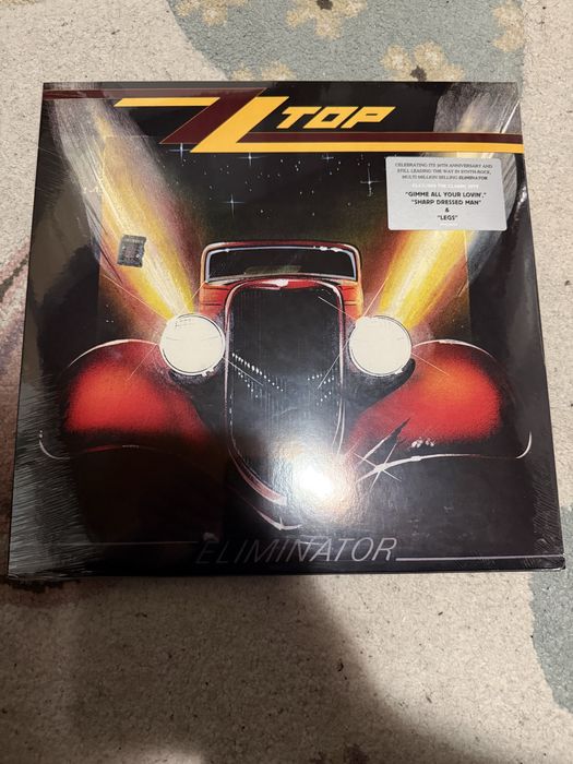 Продавам нови плочи Iron Maiden,Ozzy,Helloeeen