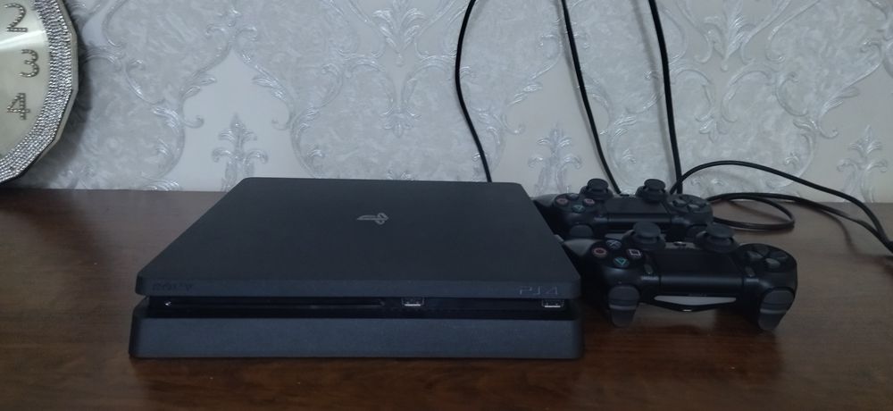 PlayStation 4 slim gold hen версия 12