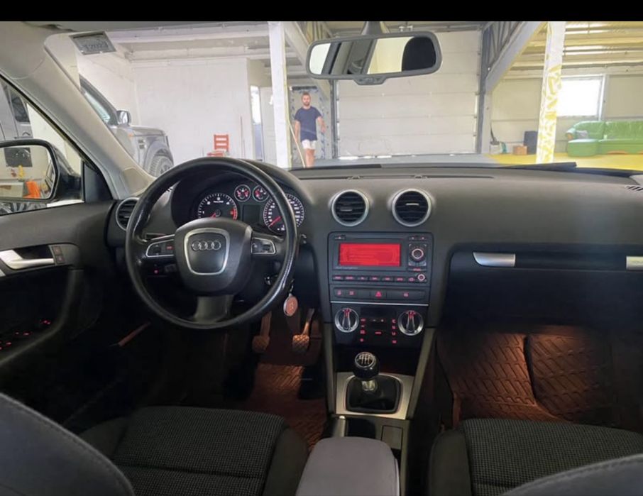 Audi A3 -Quattro ( 4x4)