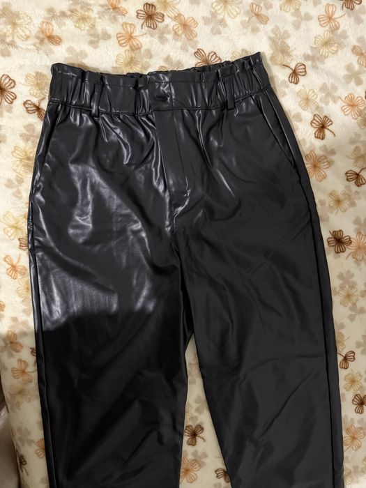 Кожен панталон , отвътре плътен