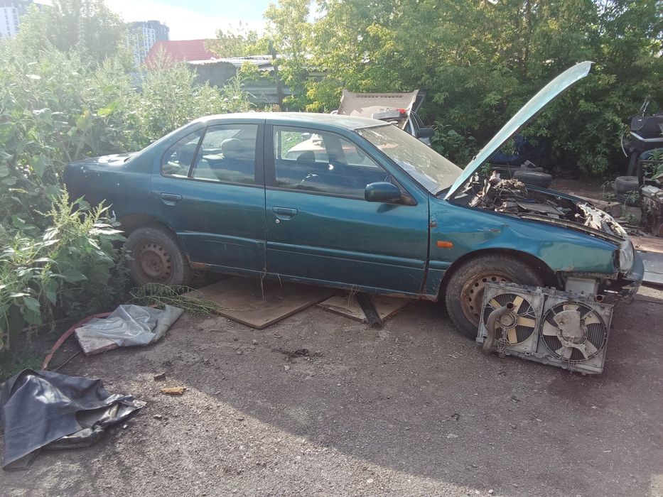 Ниссан примера 2литра