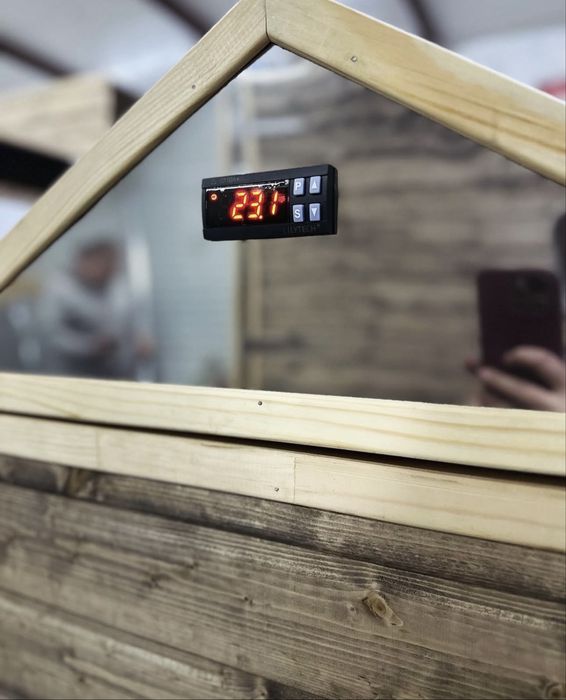 Коптильный шкаф ( коптилка , коптильня )