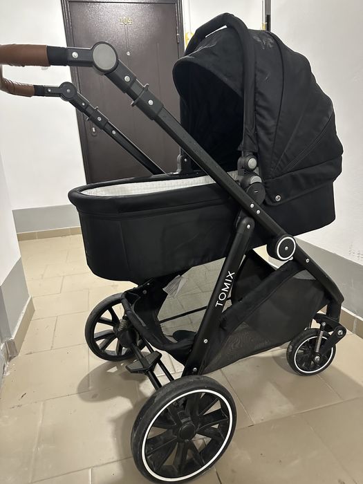 Продам коляску 2 в 1 от бренда Tomix
