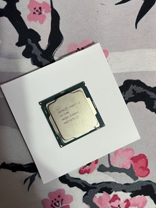 Процессора i3 7100/i3 6100
