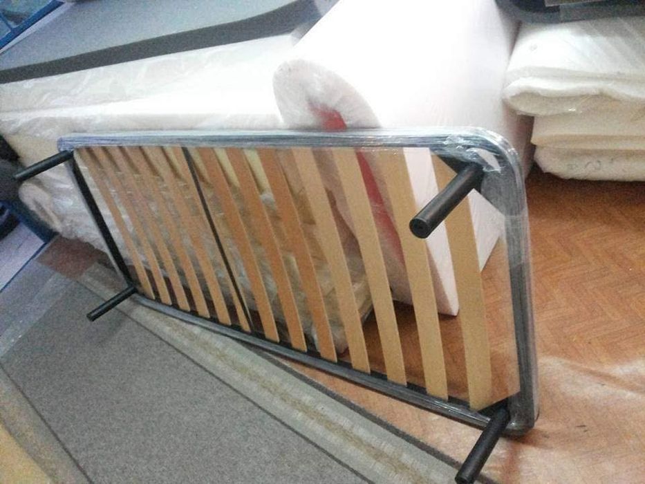 Подматрачни рамки метални и метални легла с крака