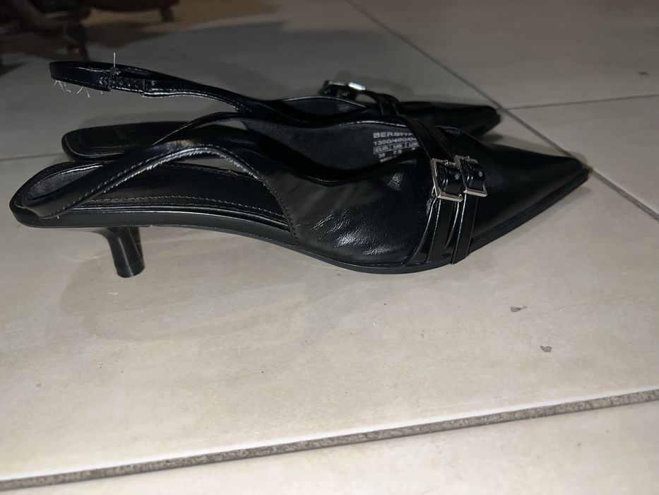 Обувка на мини ток Bershka, 38 номер