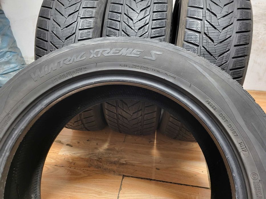 235/55/19 Vredestein / зимни гуми