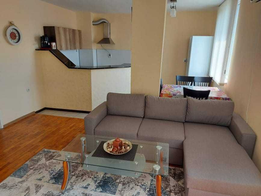 Дава се под наем апартамент в идеалния център на Кърджали