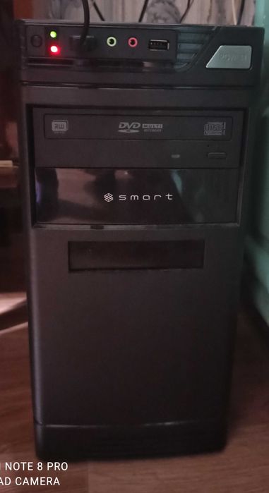 Компьютер стационарный.