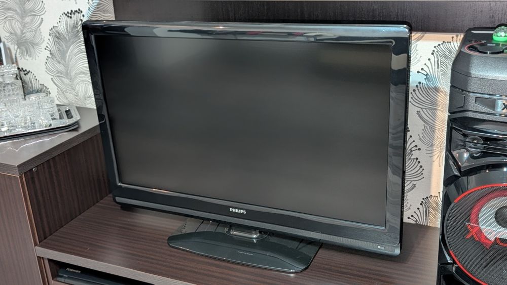 Tv Philips 108 cm diagonala