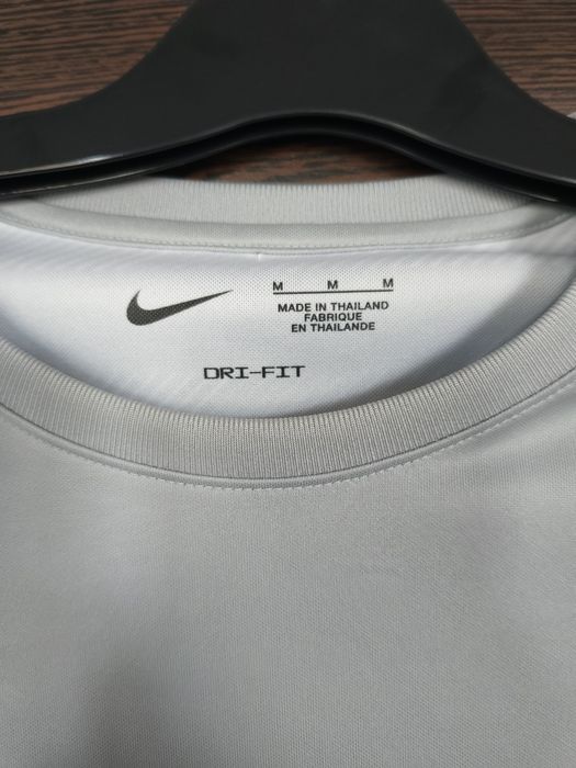 Bluza Nike de antrenament