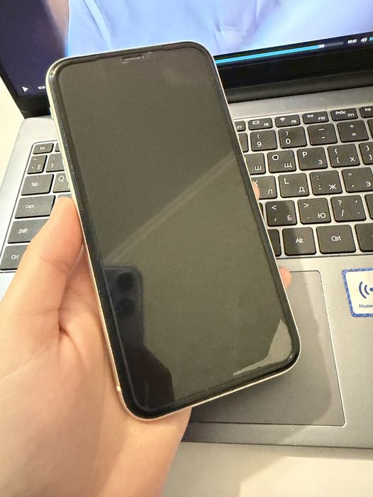 Iphone 11 128 гб белый
