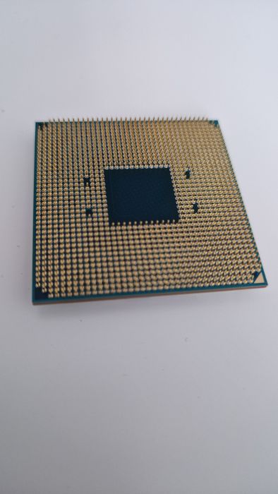 AMD Ryzen 5 1600