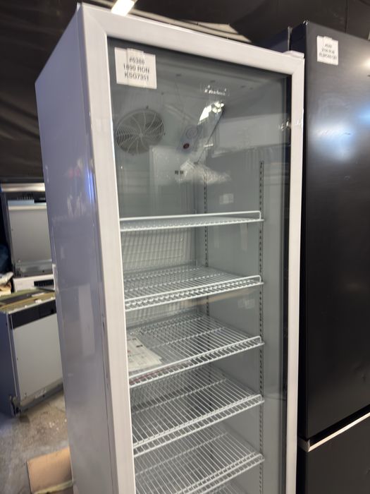 Vitrină frigorifică Bomann KSG 7351