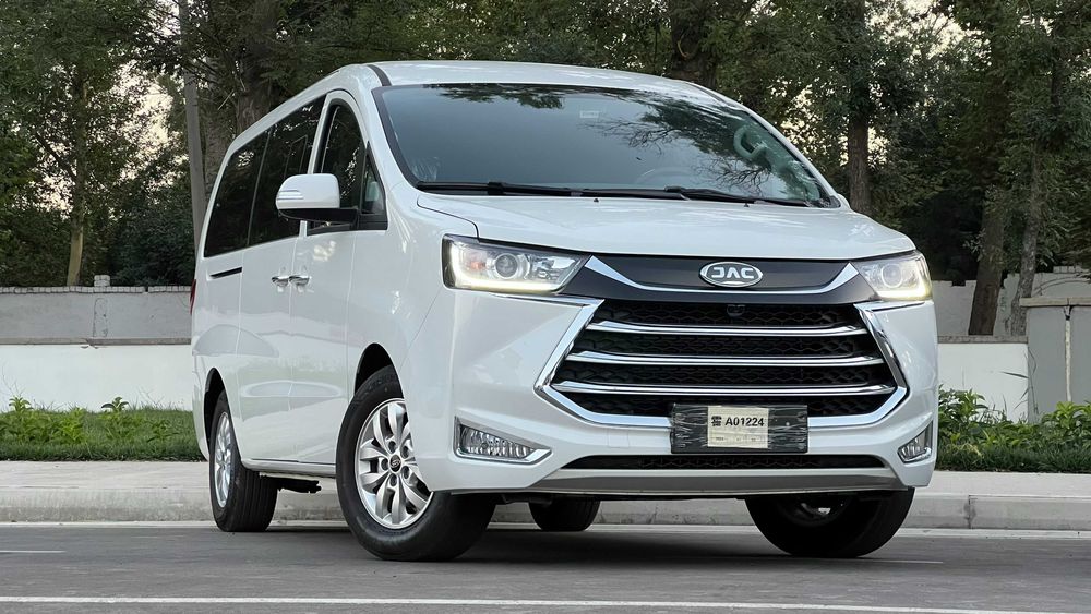 Jac M4 ni Samarqanddan xarid qiling.