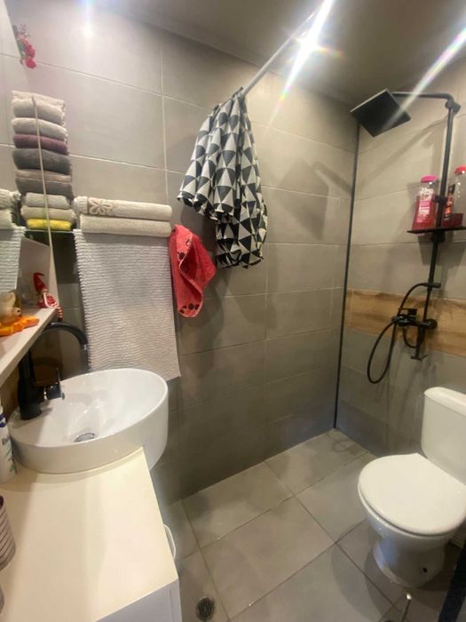 Продава се Къща в София, Център - 4448 кв.м за 135 €/кв.м - Снимка #16