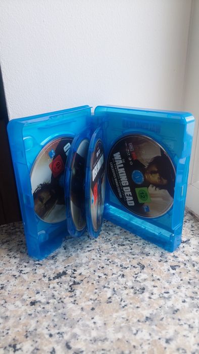 The walking dead Blu Ray Disc  ,  walking dead film