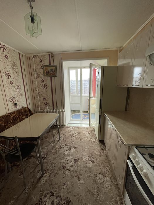 2-комнатная , район 1 поликлинники !