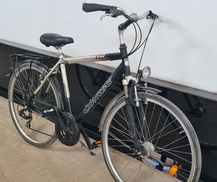 28 балонли Германски велосипед сотилади