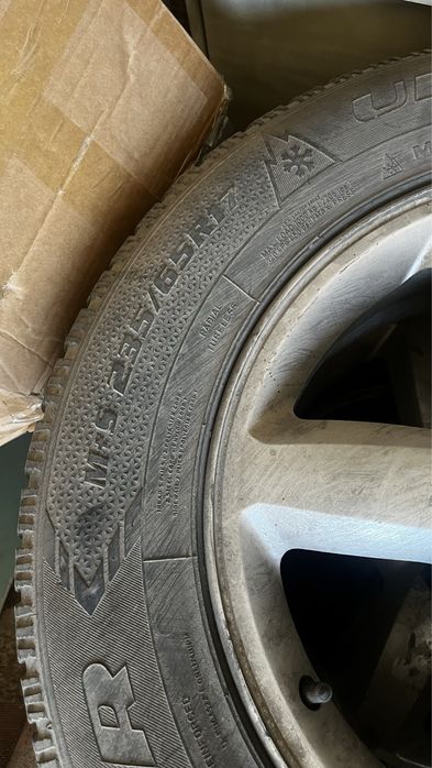 Продам 3 диска от Hyundai Santa Fe