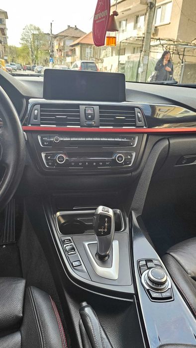 Продавам BMW 320 M Sport