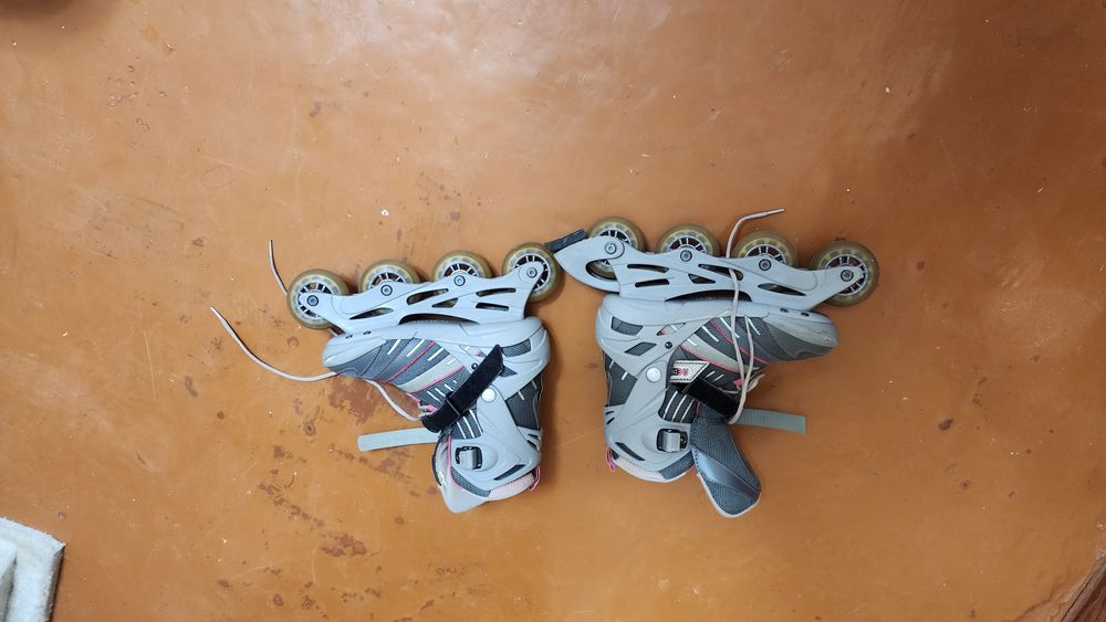 Продам роликовые коньки для девочек 38 размер