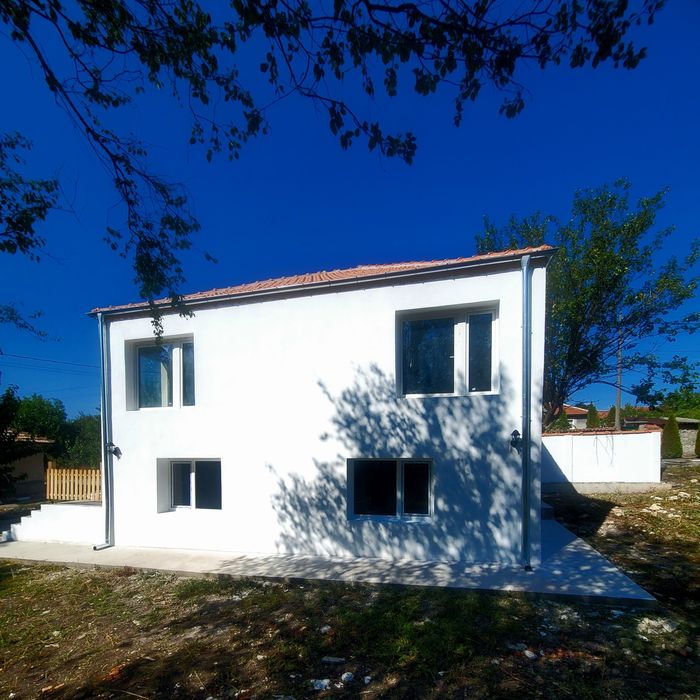 Продава се Къща в Първомай - 110 кв.м за 418 €/кв.м - Снимка #13